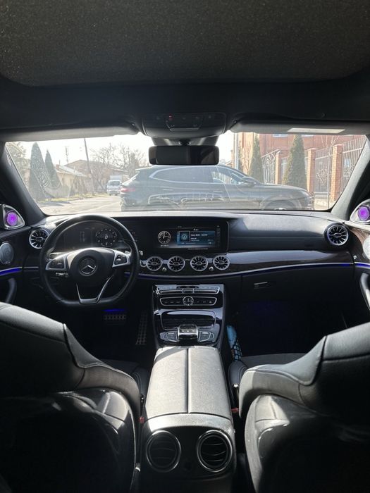 Srochna sotliadi... Mercedes Benz  w213 restayling