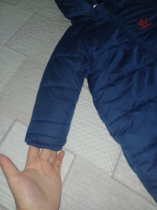 Космонавт ADIDAS