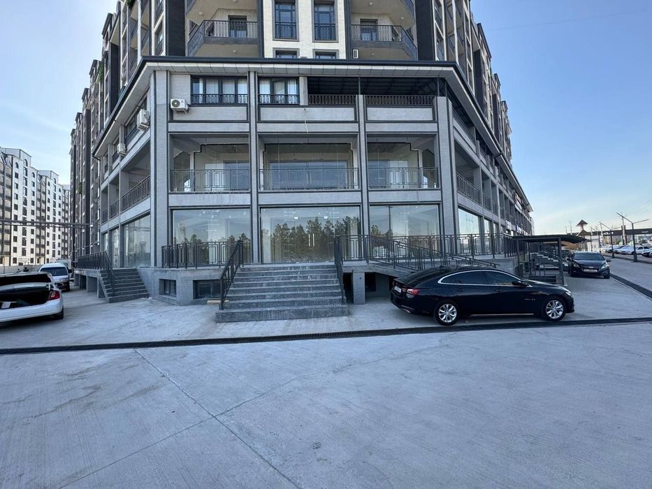 Продаётся  помещения под бизнес 2 уровня плюс подвал. Сергели