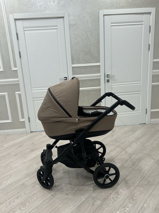 Коляска. Люлька. Прогулочная 2 в 1