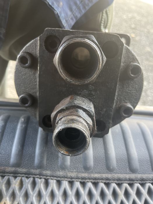 Продам насос КМУ xcmg