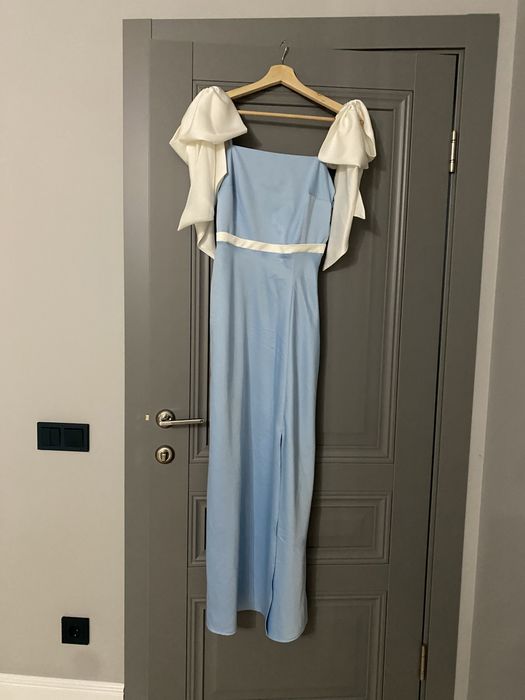 Вечернее длинное платье