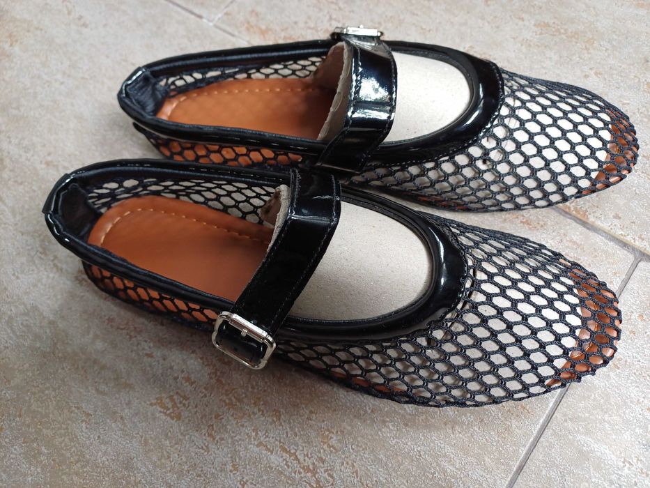 Дамски мрежести сандали