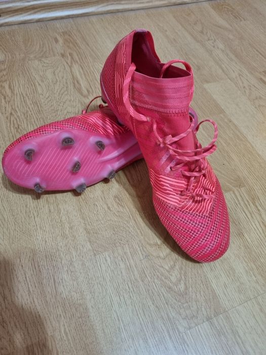 Ghete fotbal  diferite  mărimi