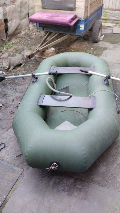 Продам лодку  АКВА-240