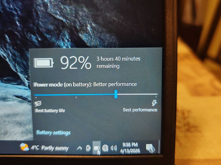 Laptop gaming Acer Nitro AN715-51/i5-9300h/GTX 1660 ti/8 gb ram/256 SSD/144 hz