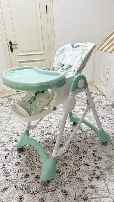 Bolalar ovqatlanish stoli