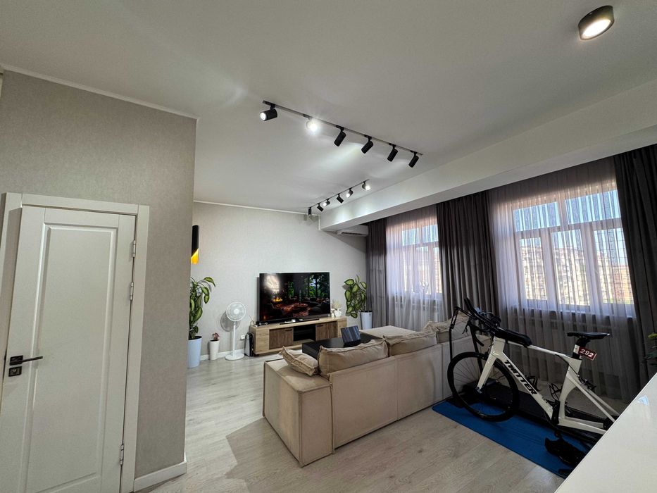 Продаётся двухуровневая квартира 240 м² — 7–8 этажи | $280 000