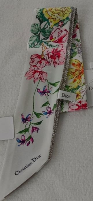 Eșarfă Christian Dior, model 2026, 6 modele, 100% mătase, preț fix
