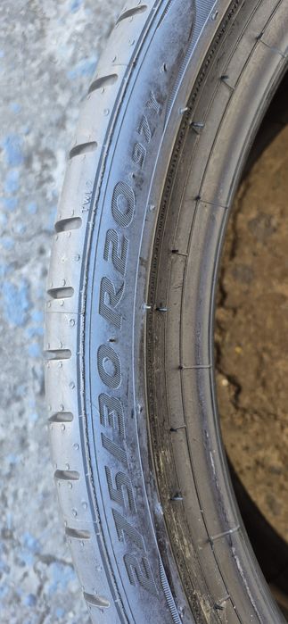 2 anvelope vara runflat Pirelli 275/30/20,dot 2022.Pretul este pe bucata