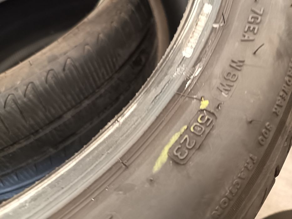 Anvelope vara 275 40 20 Bridgestone runflat 2023 5mm
