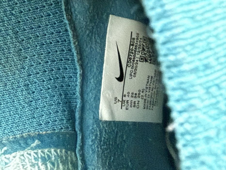 Кроссовки футбольные Nike оригинал