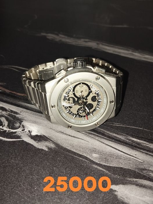 Продаются наручные часы