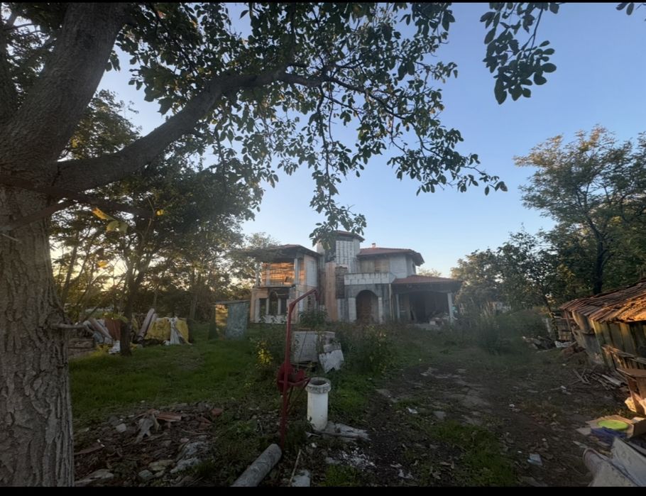 Casa Visinii, Jud Calarasi - 330mp2 + Anexe + Curte 1900m2