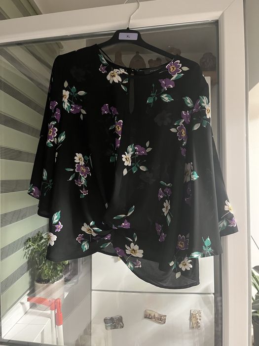Bluza cu flori primark UK14
