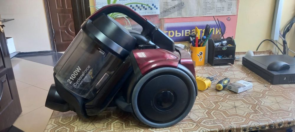 Пылесос  б/у продам