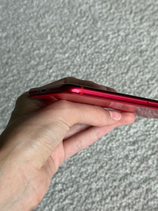 iPhone SE 2020 (PRODUCT)RED 128GB – Отлично състояние, запазен