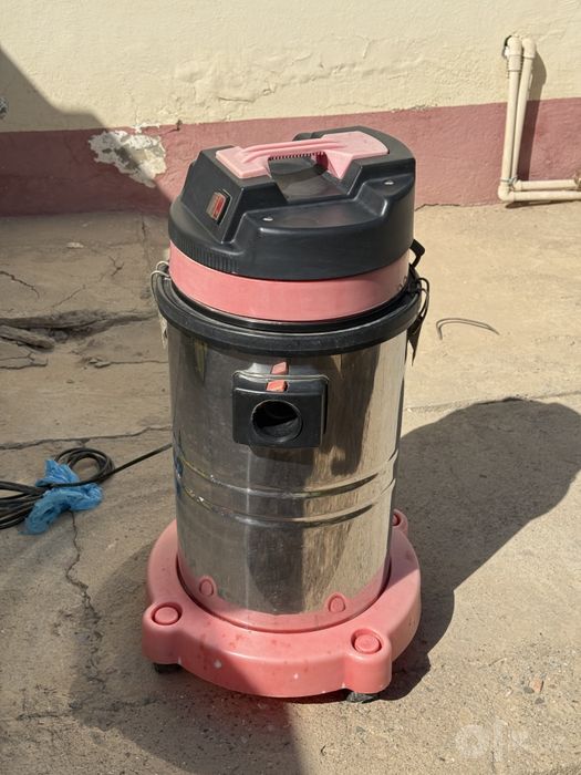 Karcher + Avto Pylesos Sotiladi