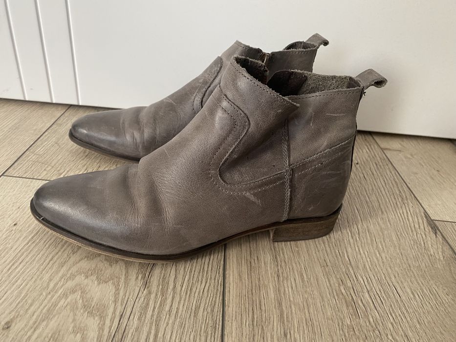ghete piele marimea 36 (tezyo) mai mult 35,5