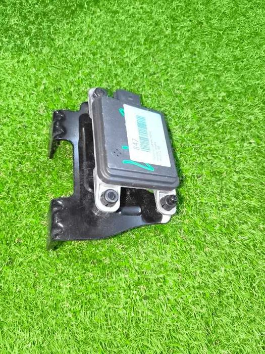 Радарный датчик Hyundai Sonata 8 перед. (б/у)