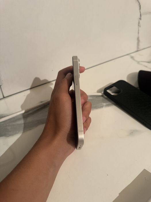 Обмен iPhone 14 256GB Starlight — Только обмен