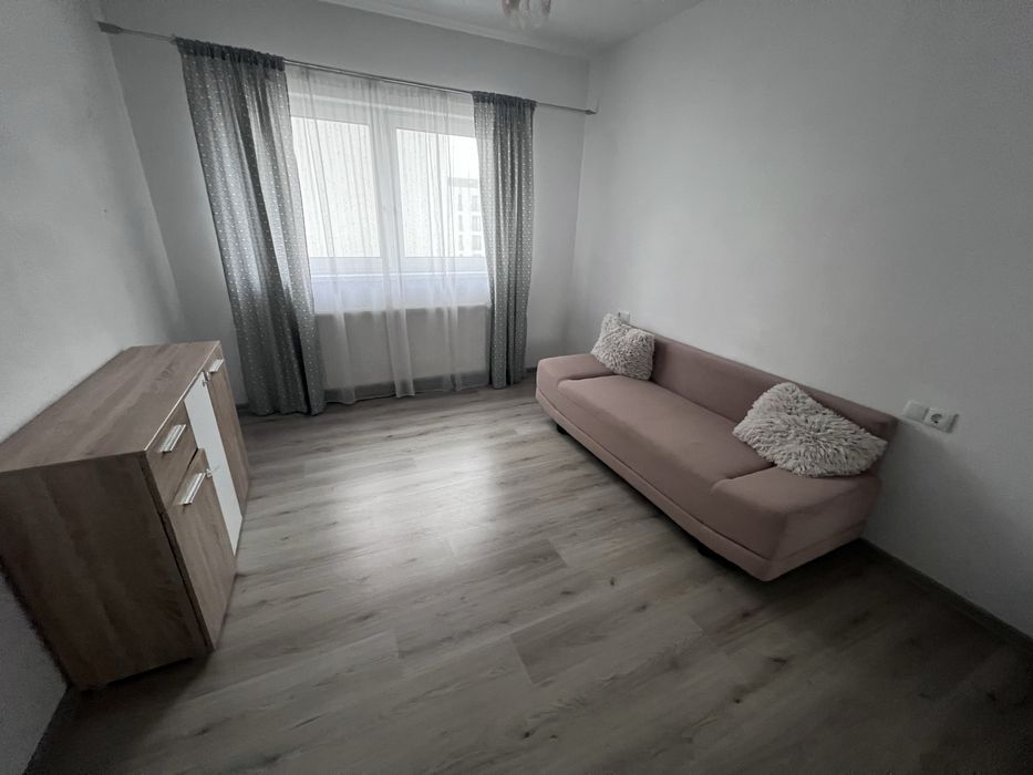 Inchirie apartament 3 camere