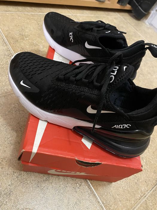 Nike Обувки Air Max 270 дамски