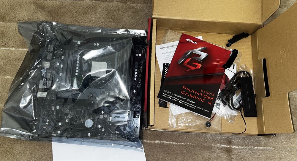 Продаю материнку asrock b550m ам4