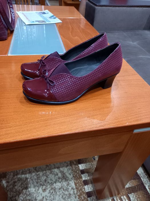 Дамски обувки и чанта