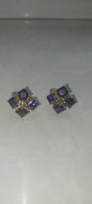 продам серебряные серьги