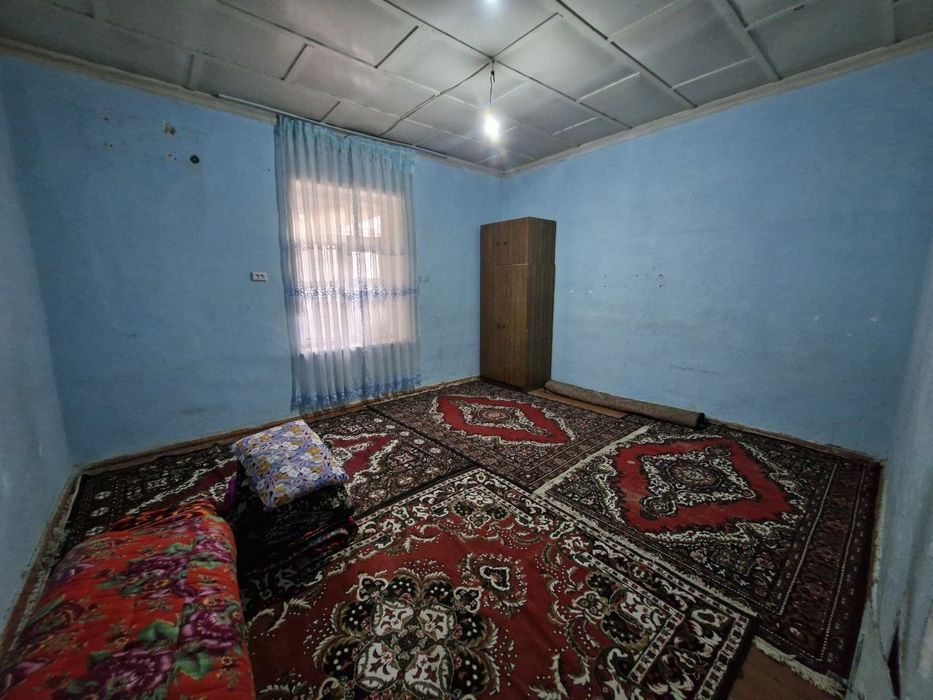 Termiz shahrida uy sotiladi Vagzal parlament taraf