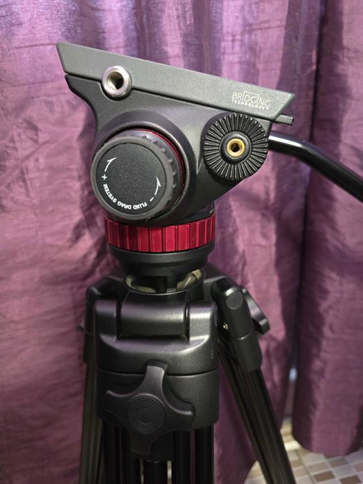 Trepied Manfrotto MVH502AH