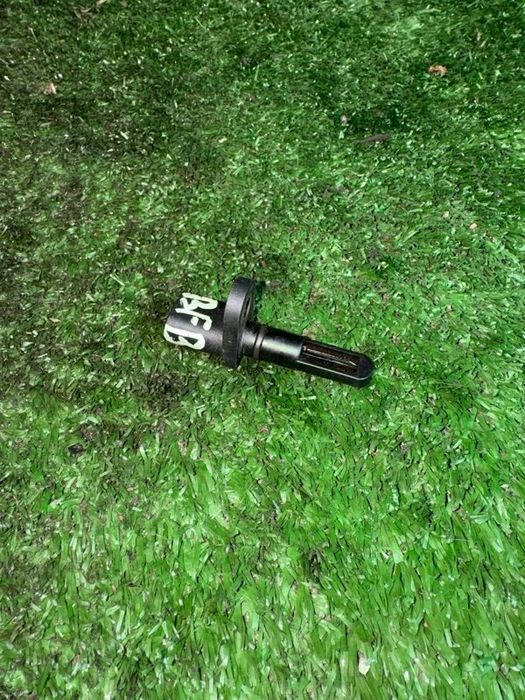 Датчик температуры впускного коллектора Фольксваген Пассат Б5 Ауди 1.8