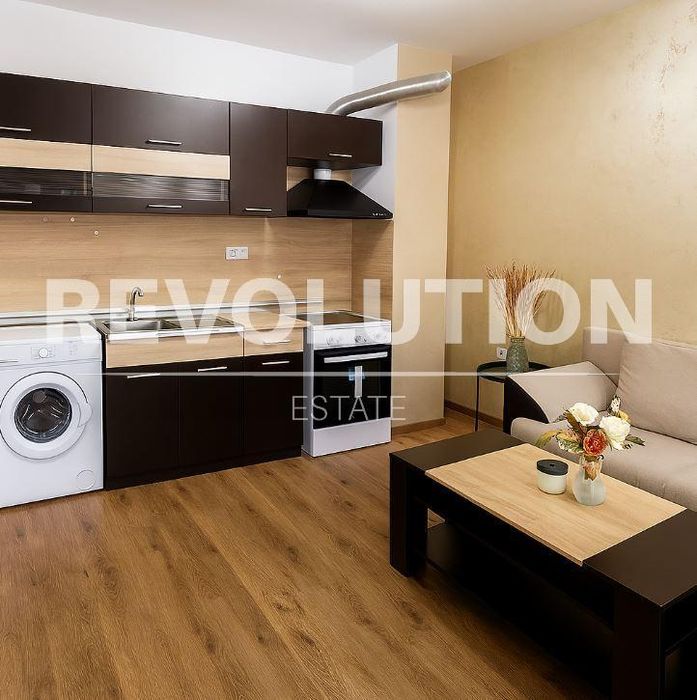 Дава се под наем Двустаен апартамент в Варна, Левски - 72 кв.м за 600 € - Снимка #2