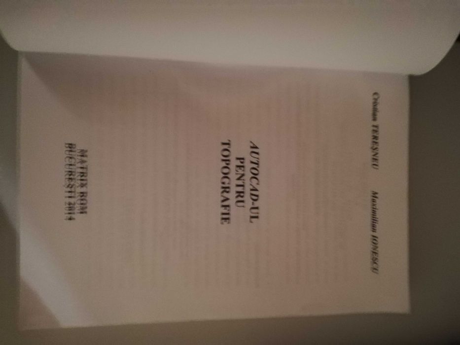 Autocad-ul pentru topografie de Maximilian Ionescu,Cristian Teresneu