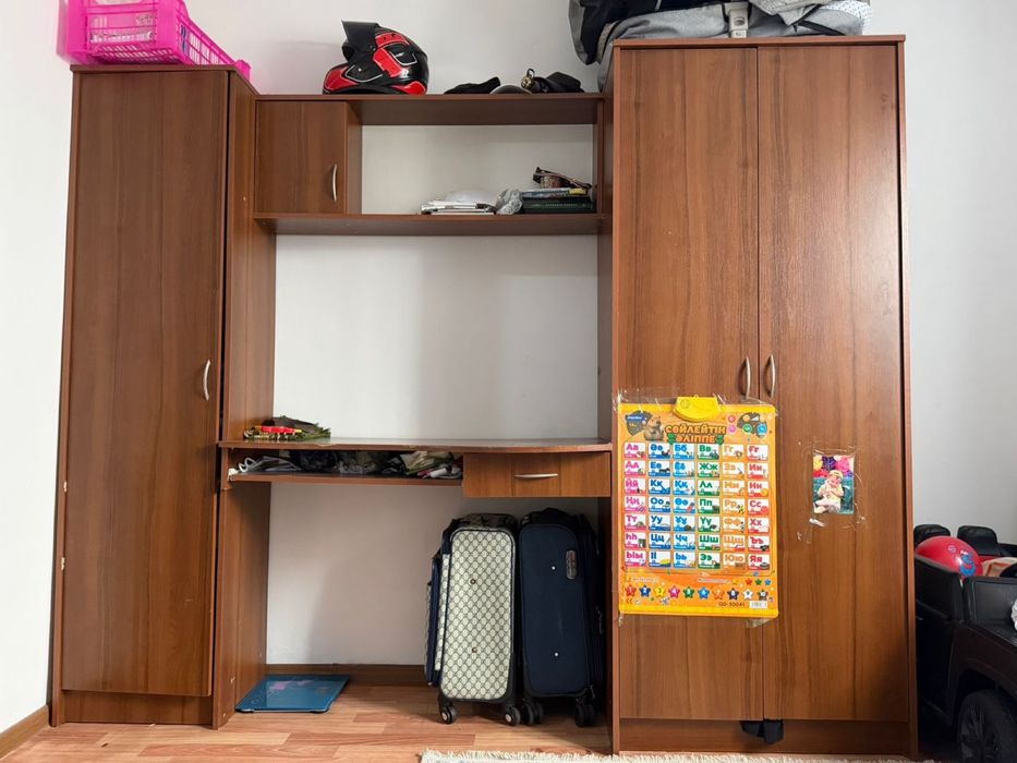 Шкаф в хорошем состояний