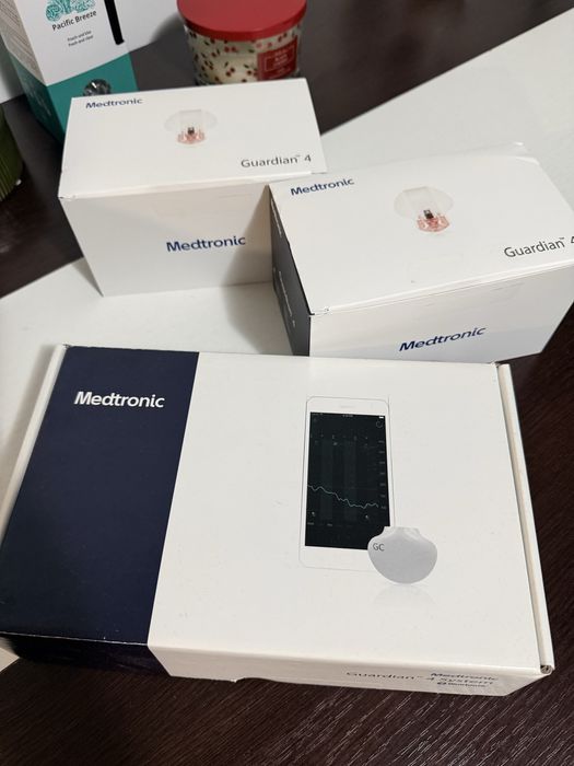 Guardian 4 Medtronic - 10 senzori glicemie (2cutii)