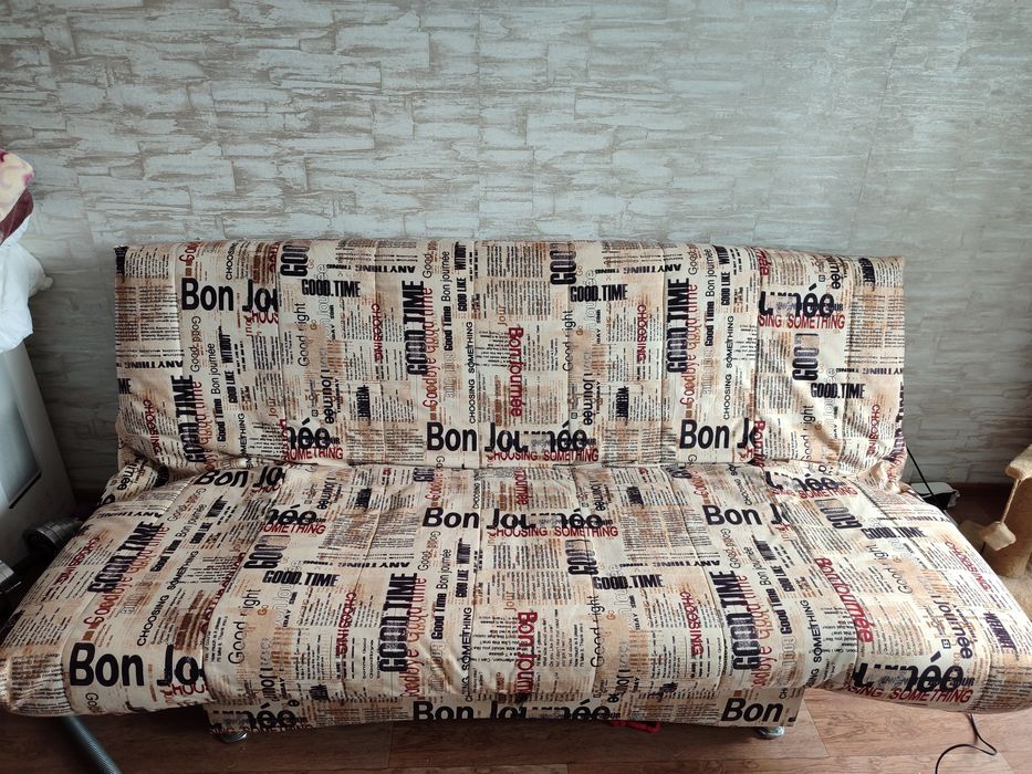 Продам диван в отличном состоянии