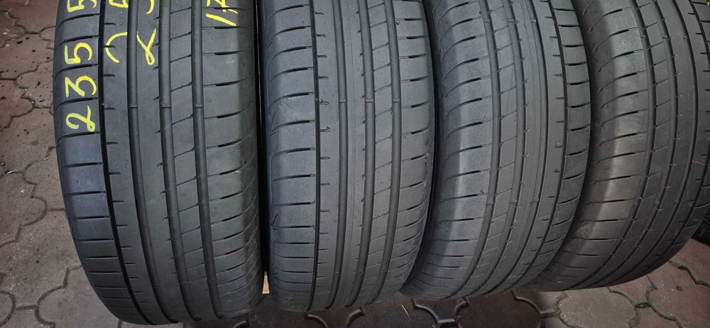 anvelope  Goodyear 235/55/19