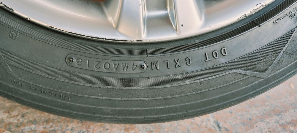 Продам диски с резиной