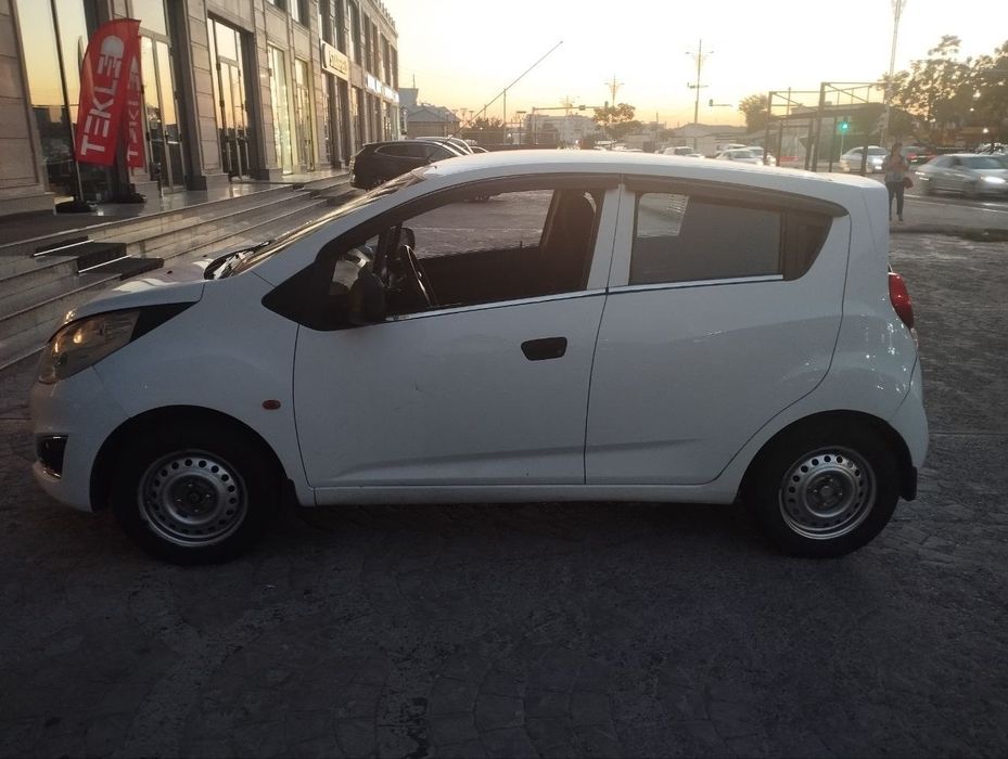 Продам Chevrolet Spark