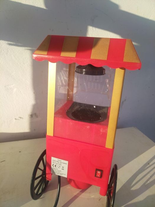 Нова мини ретро машина за пуканки
Кухненски мини уред за приготвяне на