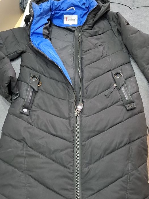 Продам пуховик. Очень теплый