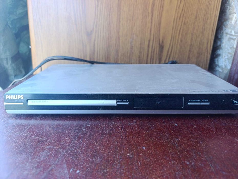 DVD Player Philips DVP3142 – Slim, Fiabil, Perfect pentru Filme & Muzică