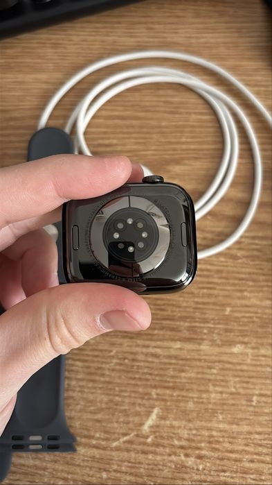 Vand Apple watch seria 7 gps 45mm model