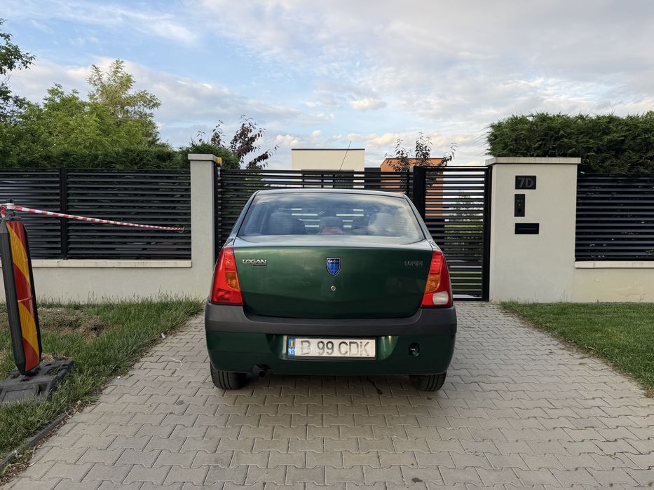Dacia Logan LAOREAT 2006 Benzina 1.4 km 100.000 imepcabila 100% reali