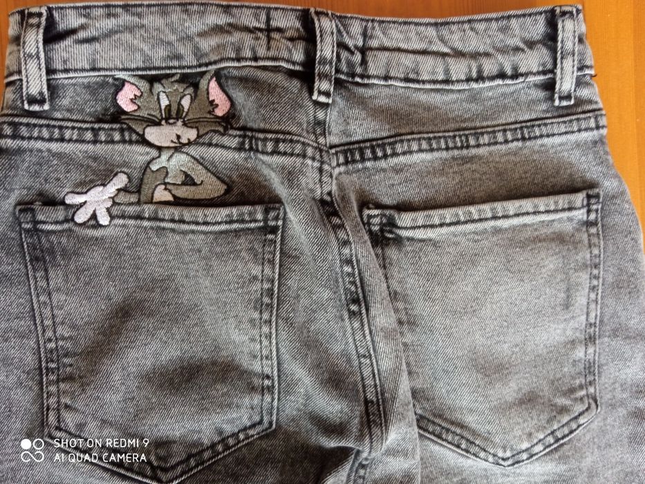 Дънки 26 размер . Графит цвят .