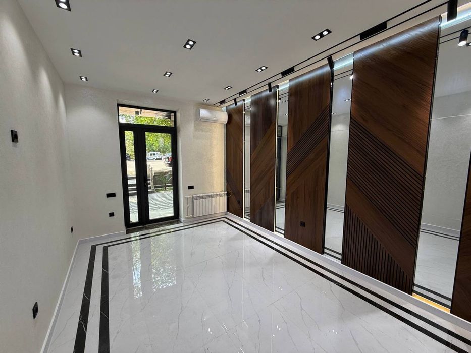 Срочно продается нежилое Новомосковская 45м2