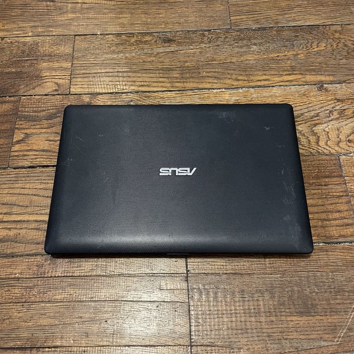 Laptop asus x200m