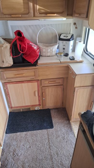 Каравана Avondale 4m 2004г/бартер/